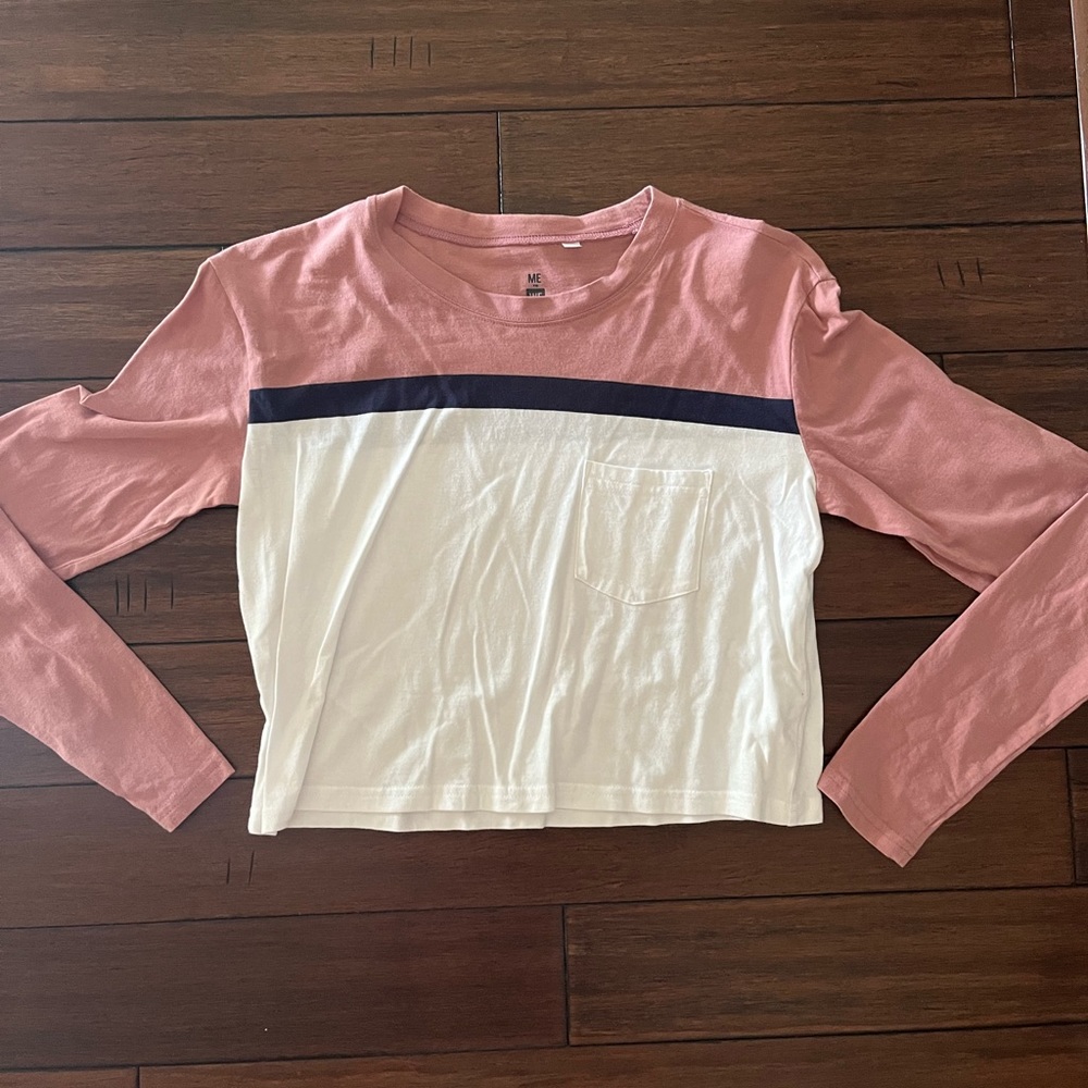 Pacsun size small cropped long sleeve shirt